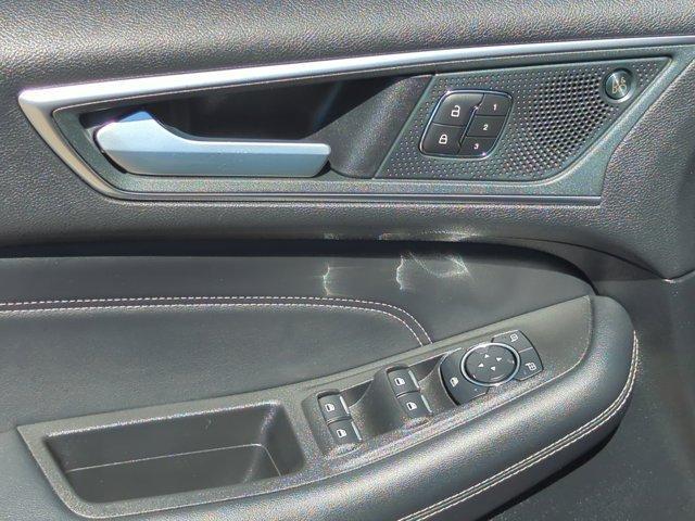used 2024 Ford Edge car, priced at $31,985
