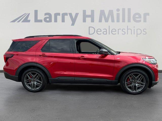 new 2025 Ford Explorer car, priced at $45,313