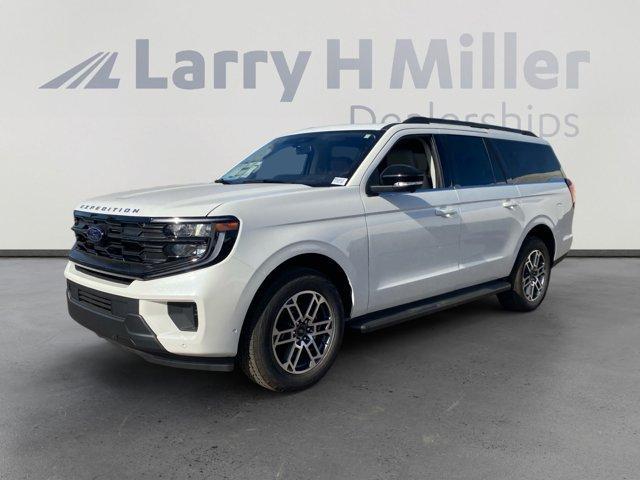 new 2025 Ford Expedition Max car, priced at $77,717