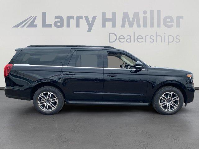 new 2025 Ford Expedition Max car, priced at $76,222
