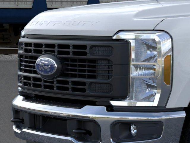 new 2025 Ford F-250 car, priced at $56,202