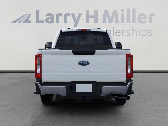 new 2025 Ford F-250 car, priced at $49,982