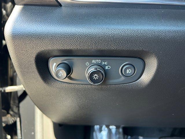 used 2021 Chevrolet Traverse car, priced at $36,500