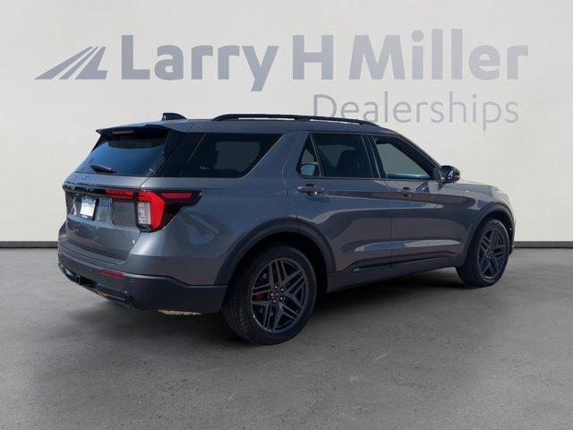 new 2025 Ford Explorer car, priced at $45,358