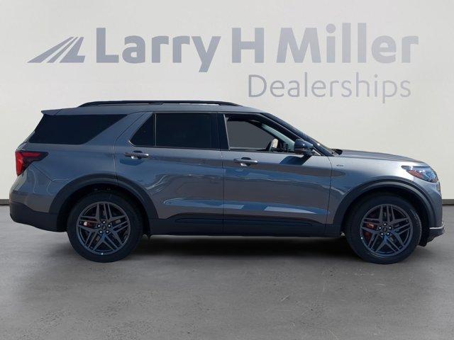new 2025 Ford Explorer car, priced at $45,358