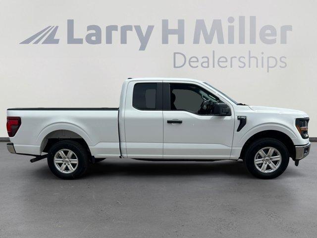 new 2025 Ford F-150 car, priced at $42,524
