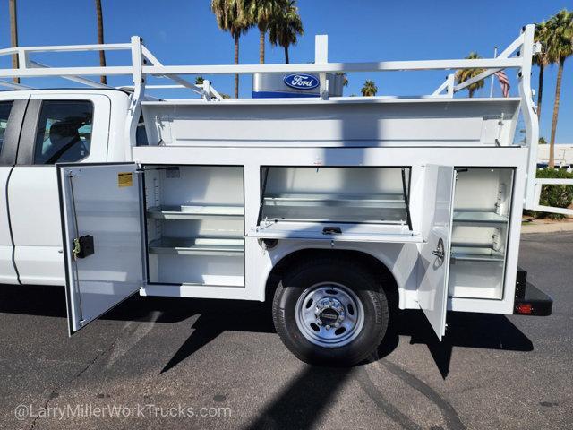 new 2025 Ford F-250 car, priced at $51,388