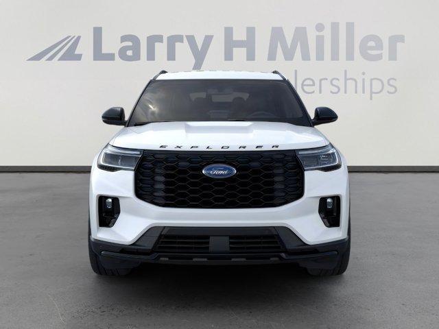 new 2025 Ford Explorer car, priced at $50,227