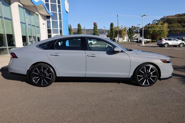 new 2025 Honda Accord Hybrid car, priced at $40,950