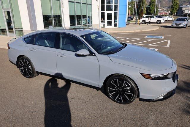 new 2025 Honda Accord Hybrid car, priced at $40,950
