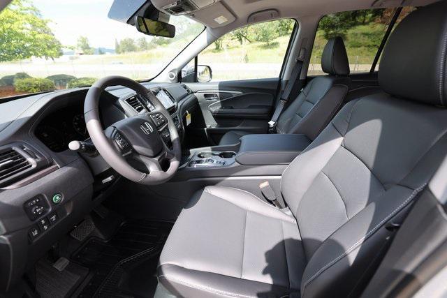 new 2025 Honda Ridgeline car, priced at $43,728