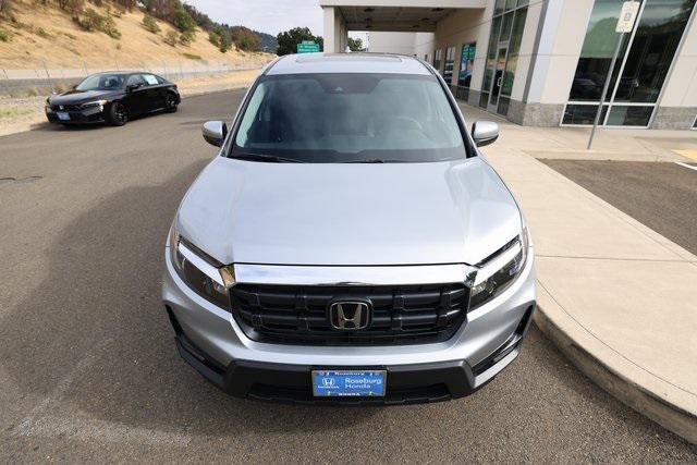 new 2025 Honda Ridgeline car, priced at $44,430