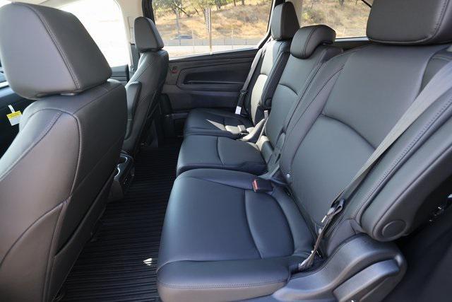 new 2026 Honda Odyssey car, priced at $45,205