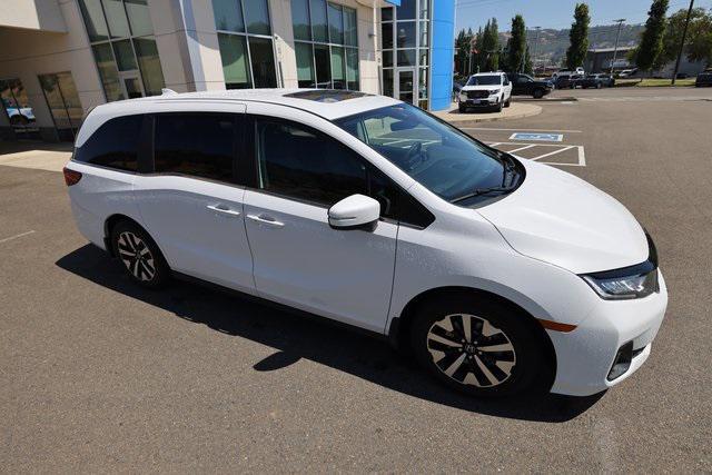 new 2025 Honda Odyssey car, priced at $44,125