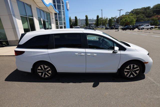 new 2025 Honda Odyssey car, priced at $44,125