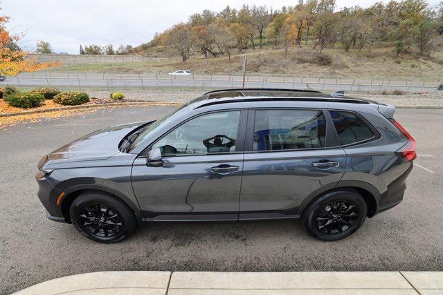 new 2026 Honda CR-V Hybrid car, priced at $41,675