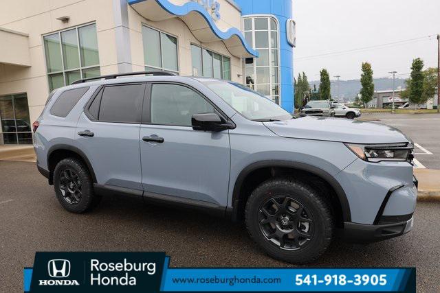 new 2025 Honda Pilot car, priced at $51,350