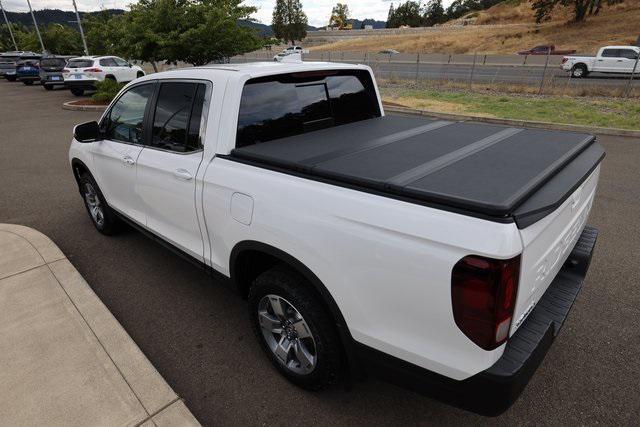 new 2025 Honda Ridgeline car, priced at $46,585