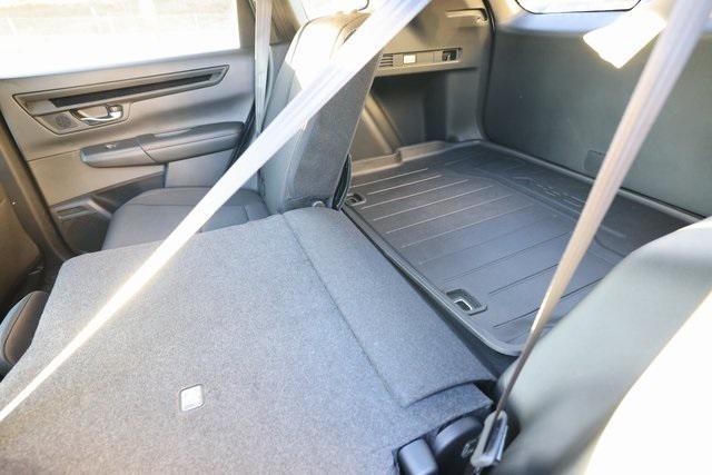 new 2026 Honda CR-V Hybrid car, priced at $40,705