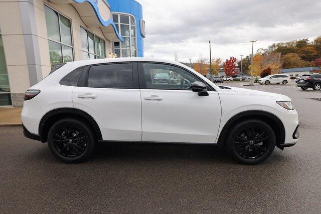 new 2026 Honda HR-V car, priced at $31,405