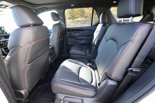 new 2025 Honda Pilot car, priced at $51,350