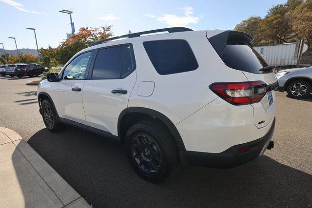new 2025 Honda Pilot car, priced at $51,350
