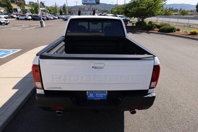 new 2025 Honda Ridgeline car, priced at $42,682