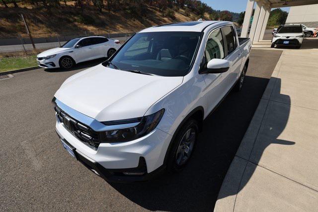new 2025 Honda Ridgeline car, priced at $42,682