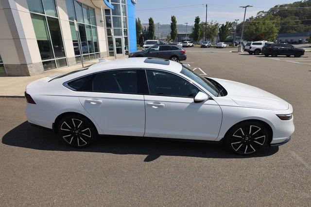 new 2025 Honda Accord Hybrid car, priced at $40,905