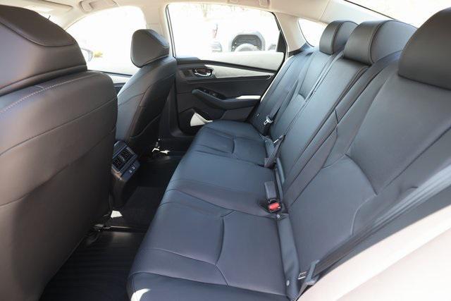 new 2025 Honda Accord Hybrid car, priced at $40,905