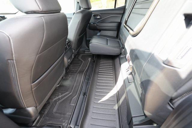 new 2025 Honda Ridgeline car, priced at $43,228
