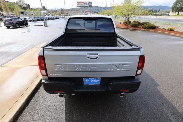 new 2025 Honda Ridgeline car, priced at $43,228
