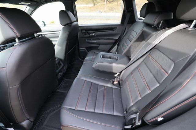 new 2026 Honda CR-V Hybrid car, priced at $41,675