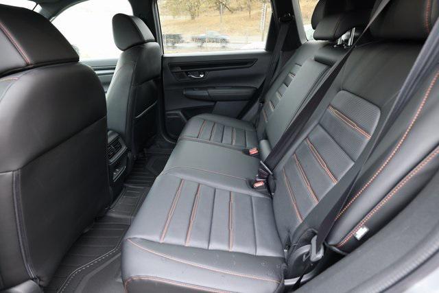 new 2026 Honda CR-V Hybrid car, priced at $41,675