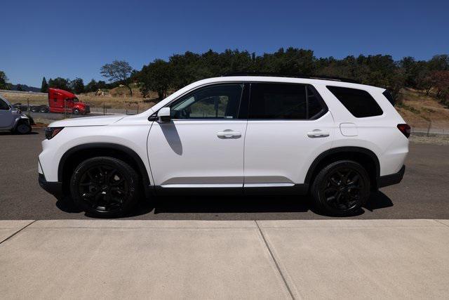 new 2025 Honda Pilot car, priced at $49,621