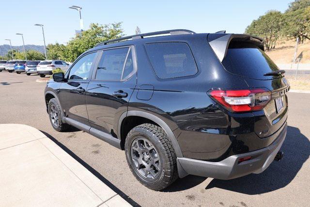 new 2025 Honda Pilot car, priced at $50,850