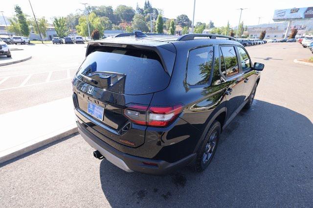 new 2025 Honda Pilot car, priced at $50,850