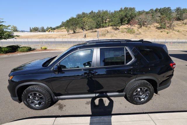 new 2025 Honda Pilot car, priced at $50,850