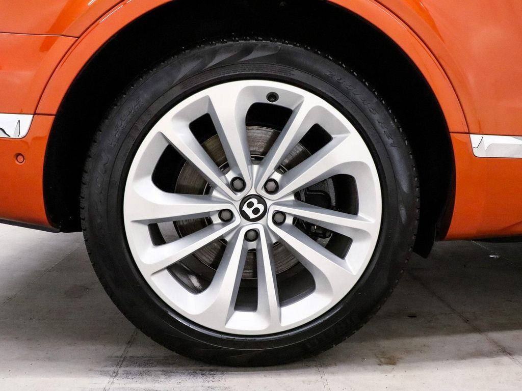 used 2018 Bentley Bentayga car, priced at $64,885