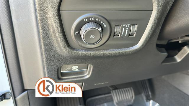 new 2025 Jeep Grand Cherokee car, priced at $46,836