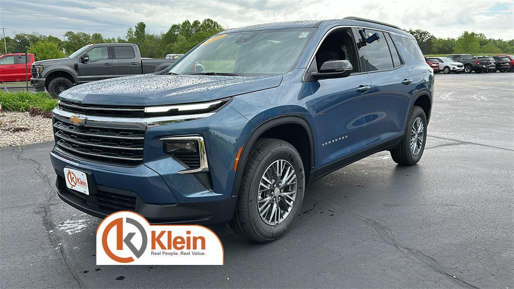 new 2025 Chevrolet Traverse car, priced at $40,459