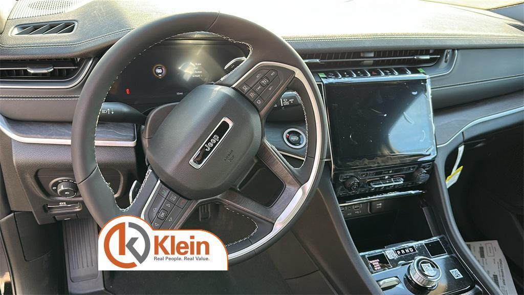 new 2025 Jeep Grand Cherokee car, priced at $51,480