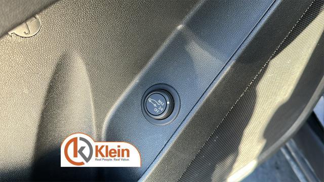 used 2023 Chevrolet Equinox car, priced at $25,994