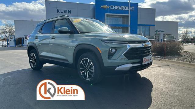 new 2025 Chevrolet TrailBlazer car, priced at $27,817