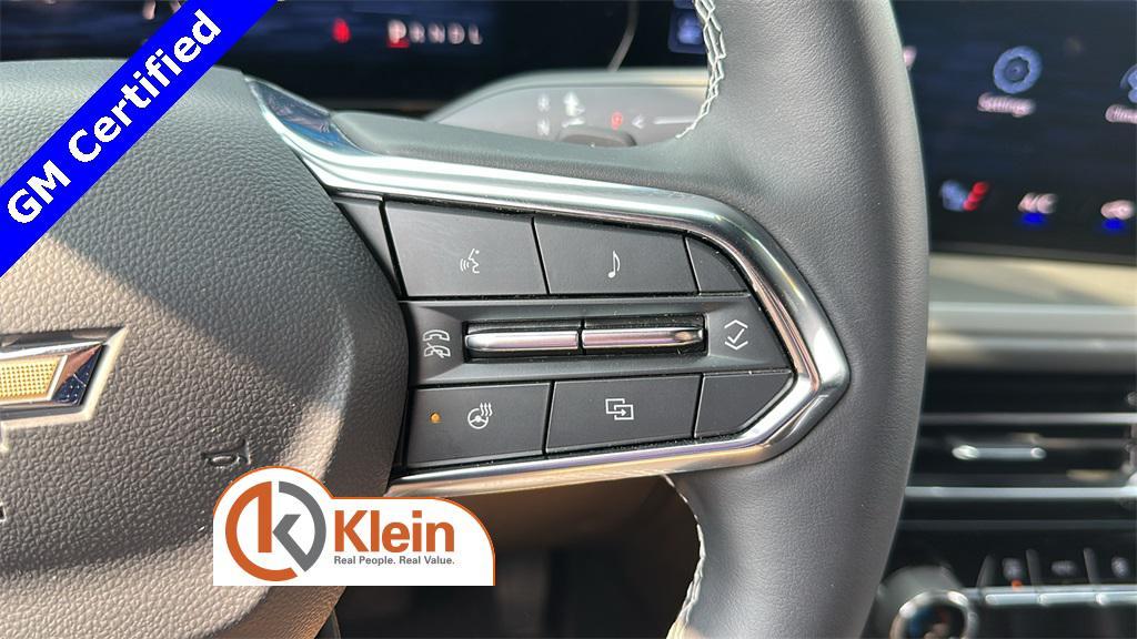 used 2024 Chevrolet Traverse car, priced at $38,998