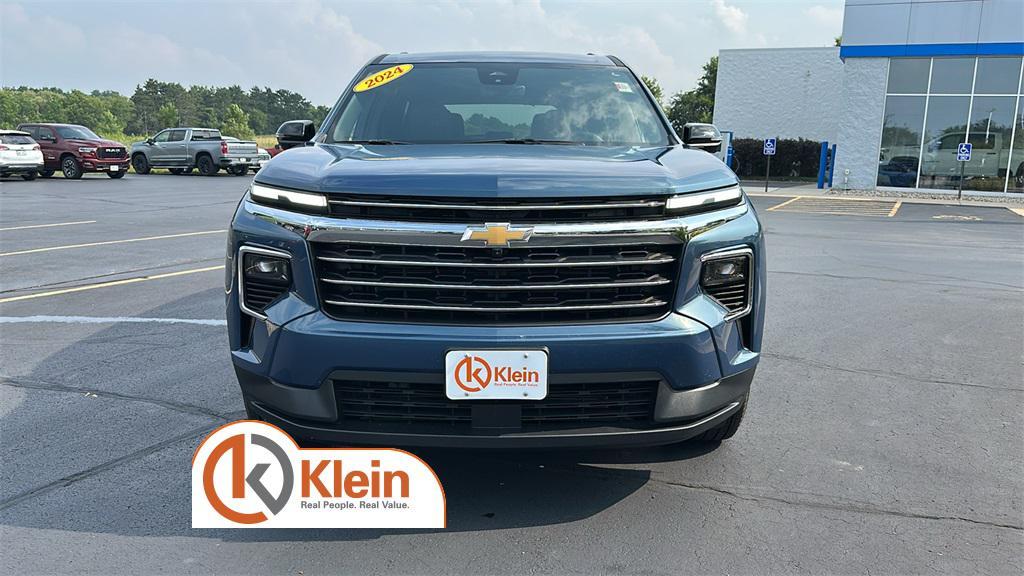 used 2024 Chevrolet Traverse car, priced at $39,383