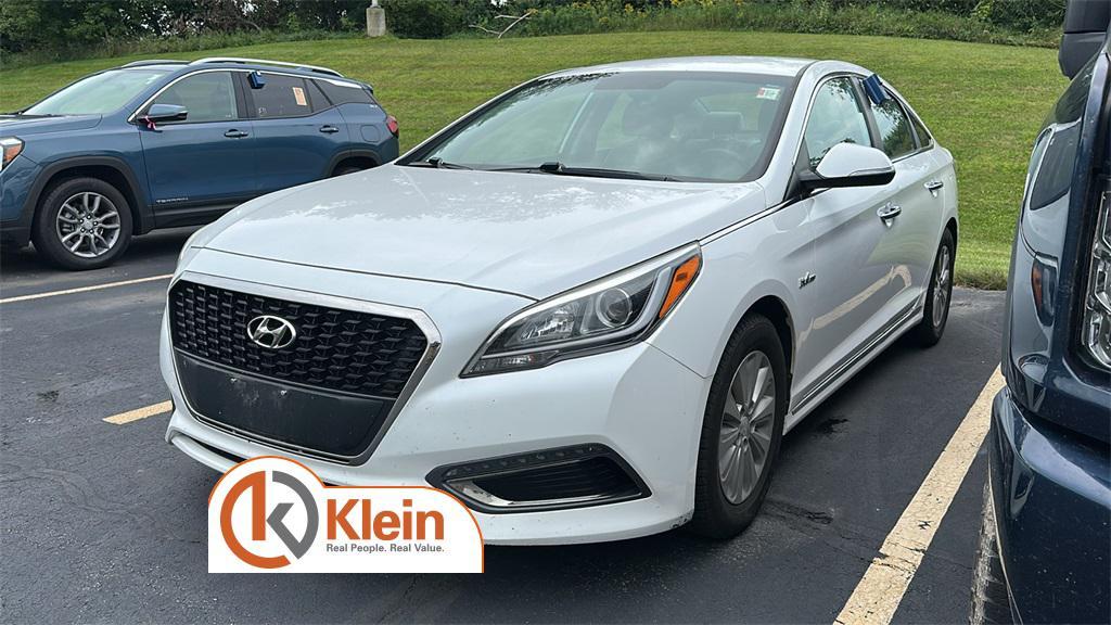 used 2017 Hyundai Sonata Hybrid car, priced at $9,825