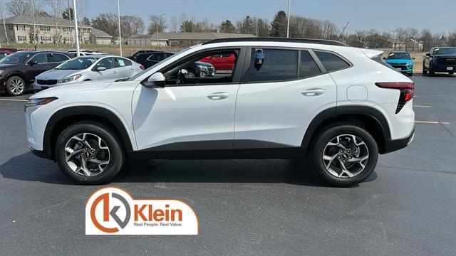 new 2025 Chevrolet Trax car, priced at $25,215