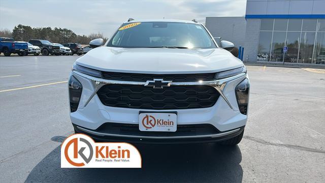 new 2025 Chevrolet Trax car, priced at $25,215