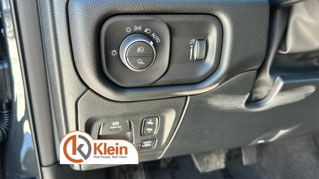 new 2025 Ram 1500 car, priced at $48,662